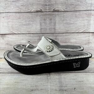 Alegria by PG Lite Women's White Leather Thong Sandals Comfort Shoes EU 39 US 9